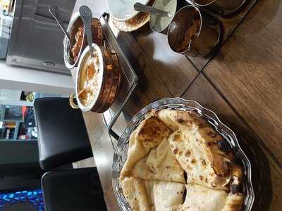 Taj Mahal Restaurant