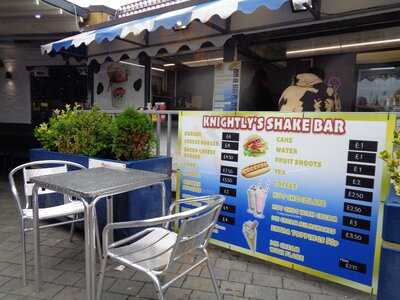 Knightly's Shake Bar