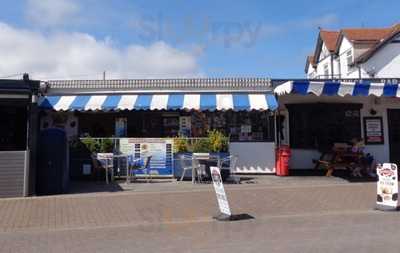 Knightly's Shake Bar