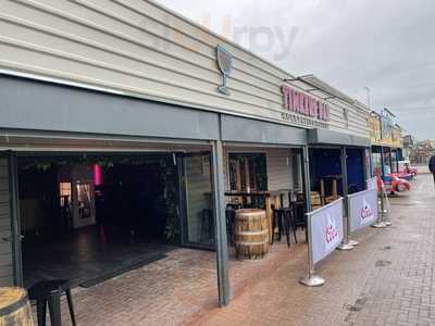 Tinker's Bar & Eatery