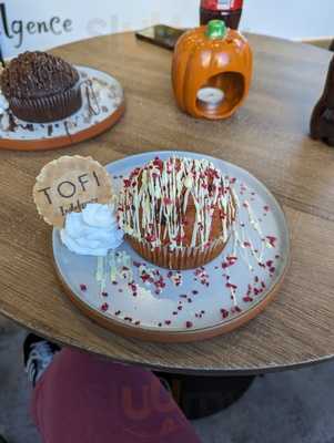 Tofi Indulgence