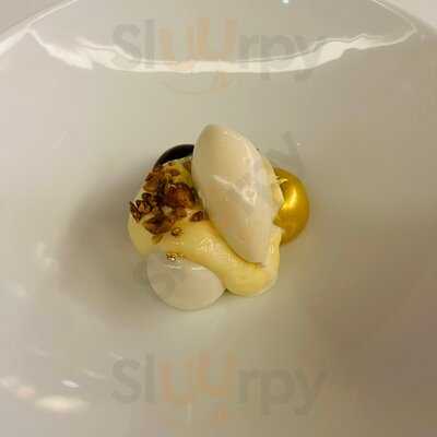 Alex Dilling At Hotel Cafe Royal