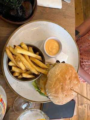 Carniboar Steakhouse