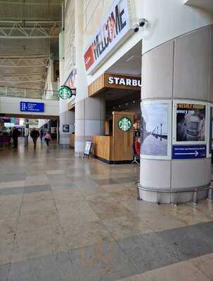 Starbucks John Lennon Airport