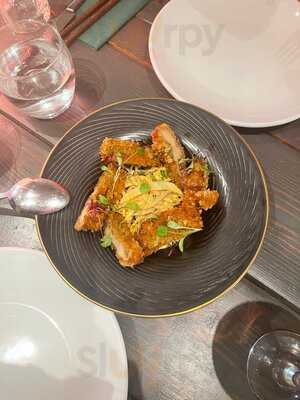 Kumquat Bar & Restaurant