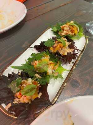 Kumquat Bar & Restaurant