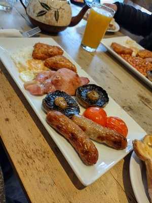 The Lazy Lizard Cafe