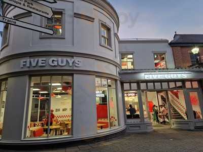 Five Guys Windsor
