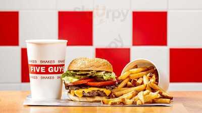Five Guys Windsor