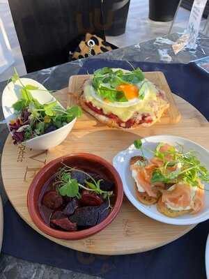 Dukes Folly Hotel Restaurant