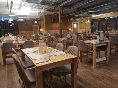 Dough&co Woodfired Pizza Daventry