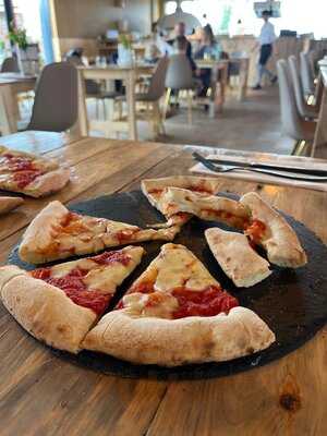 Dough&co Woodfired Pizza Daventry
