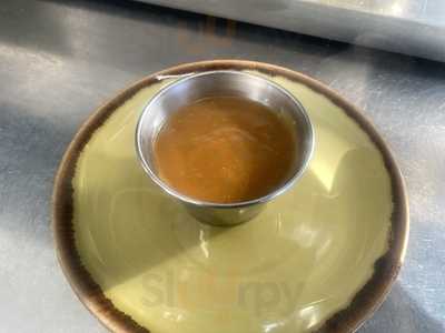 Yanni's Fish And Chips