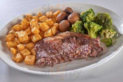 The Onyx Bar & Restaurant