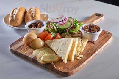 The Onyx Bar & Restaurant