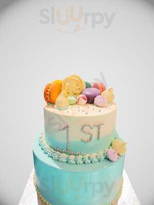 Choi'ce Cake And Coffee