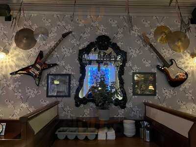 Vinyl Restaurant @ The White Hart