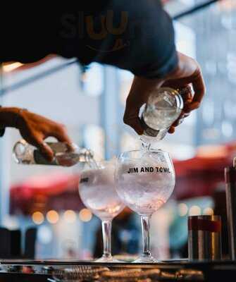 Jim & Tonic At The Print House