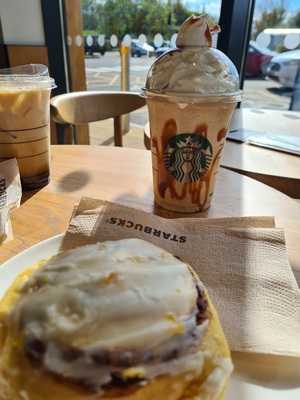 Starbucks Redditch-warwick Highway Dt