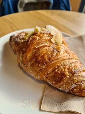 Starbucks Redditch-warwick Highway Dt