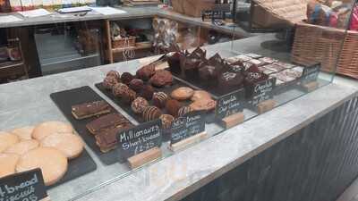 Honesty Dummer Down Cafe