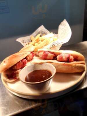 Pheasants Wood Fishery Cafe & Bar