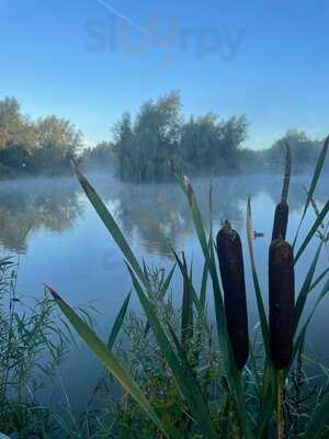 Pheasants Wood Fishery Cafe & Bar