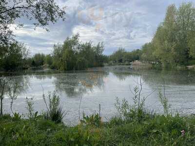 Pheasants Wood Fishery Cafe & Bar