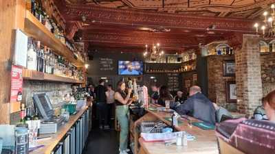 Fever-tree Bar Cafe & Cocktails