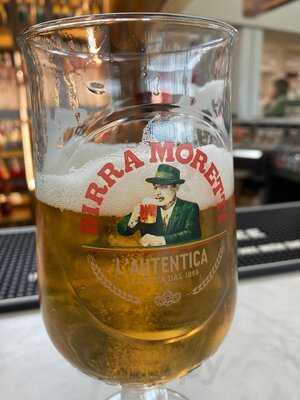 Fever-tree Bar Cafe & Cocktails