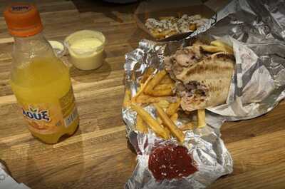 Yeros Greek Street Food Glasgow