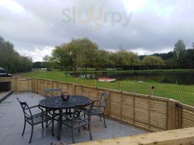 Willow & Boar Coffee Shop