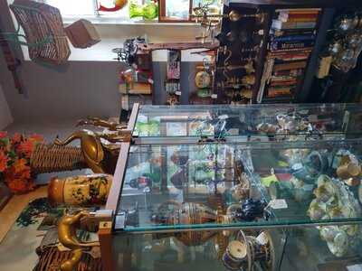 Ragamuffins Emporium And Teashop