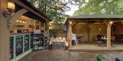 Hidden Garden - Uppermill