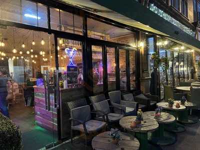 Serendipity Cocktail Bar