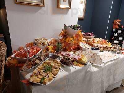 Utopia Windermere Cafe Bar