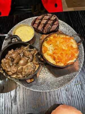 Tomahawk Steakhouse Chester