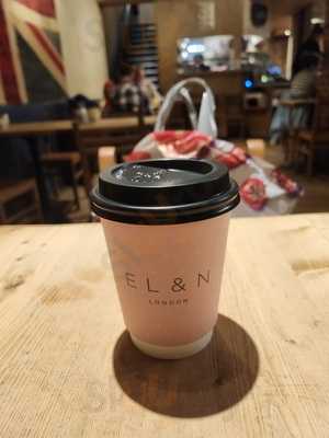 El&n London - St. Pancras Station