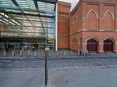 El&n London - St. Pancras Station