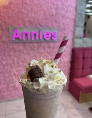 Annies Dessert Cafe