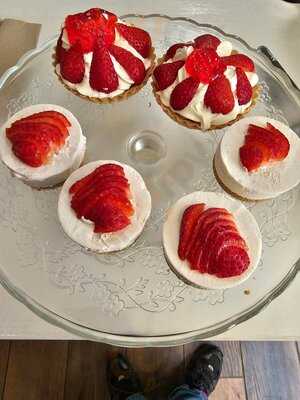 Corbenic Shop And Cafe