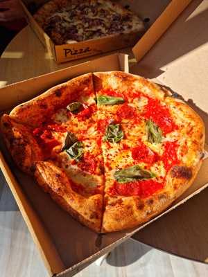 A Slice Neapolitan Pizzeria