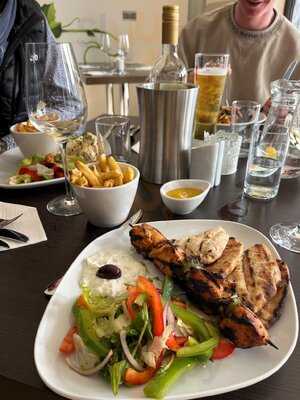 Sousta Mediterranean Restaurant & Bar