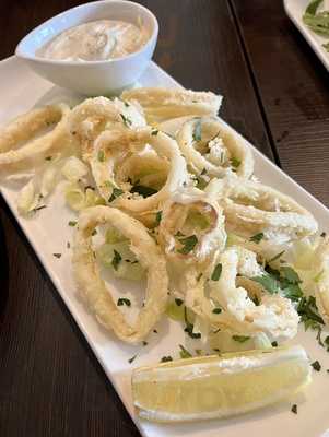 Sousta Mediterranean Restaurant & Bar