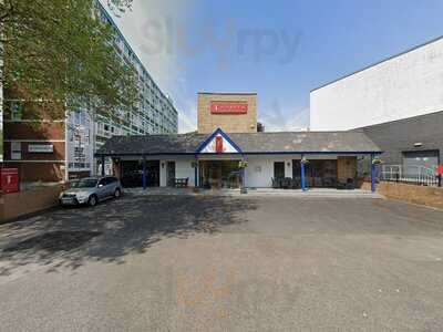 Sousta Mediterranean Restaurant & Bar