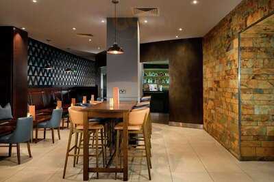 Tworuba Bar - Canary Wharf