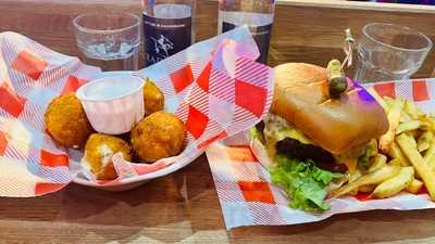 The Theatre Cafe Diner