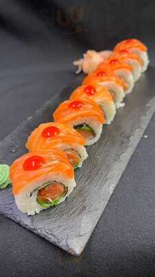 Sushi Boom Restaurant