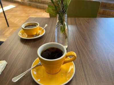 Harvey's Coffee House