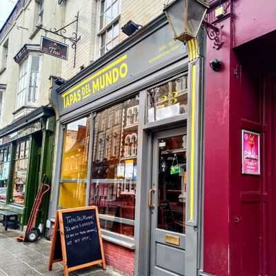 Tapas Del Mundo